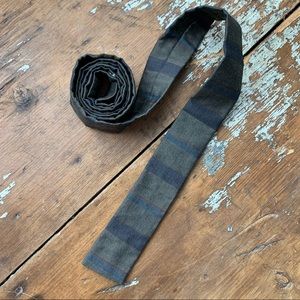 Vintage Striped String Beans Skinny Square End Square Bottom Neck Tie